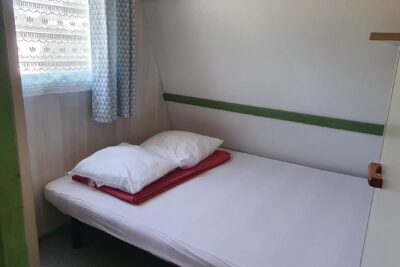 Chambre Campéco avec lit 140x190cm - Agrandir l'image 4 sur 9, fenêtre modale