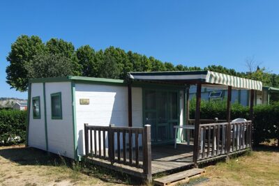 Extérieur Campéco avec terrasse - Agrandir l'image 1 sur 9, fenêtre modale