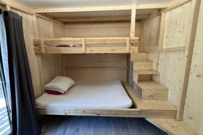 Agrandir l'image 2 sur 3, fenêtre modale